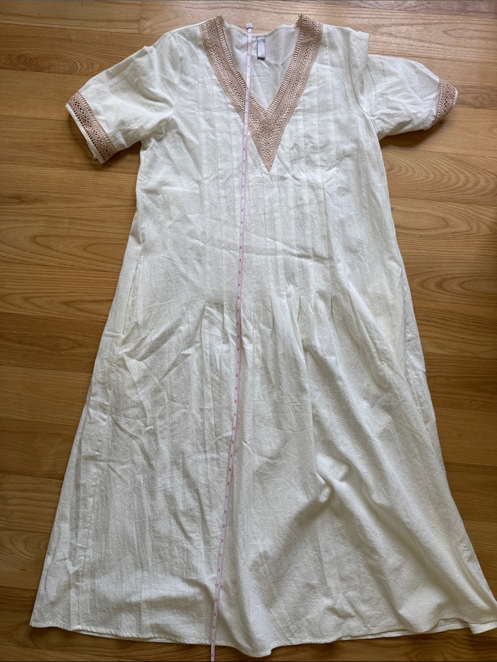 Noracora Cream Maxi Dress M Pockets Crochet Trim V Neck Boho Coastal - Picture 8 of 12